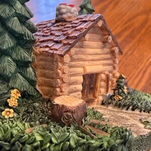 Our America by Yankee Candle Topper Cabin Scene